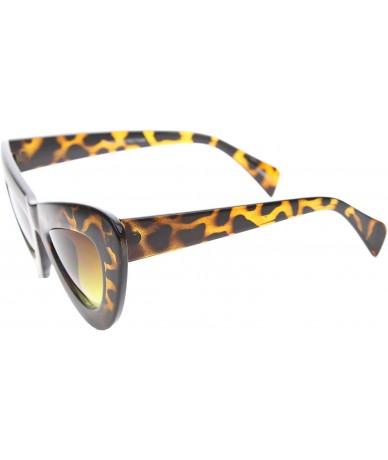 Oversized Womens Bold Chunky Frame Gradient Lens Oversize Cat Eye Sunglasses 50mm - Tortoise / Amber - C012H0L9JA9 $7.89