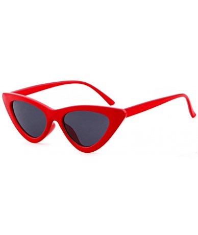 Cat Eye Women Clout Goggles Cat Eye Sunglasses Vintage Mod Style Retro Kurt Cobain Sunglasses - Red Frame Smoke Lens - CK18CZ...