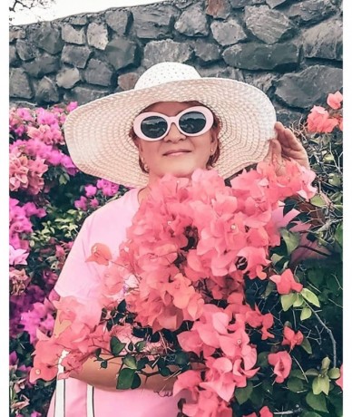 Oversized Women Men Retro Oval Goggles Thick Plastic Colored Frame Round Lens Sunglasses - Pink-pink - CZ18HXC5CY3 $18.34