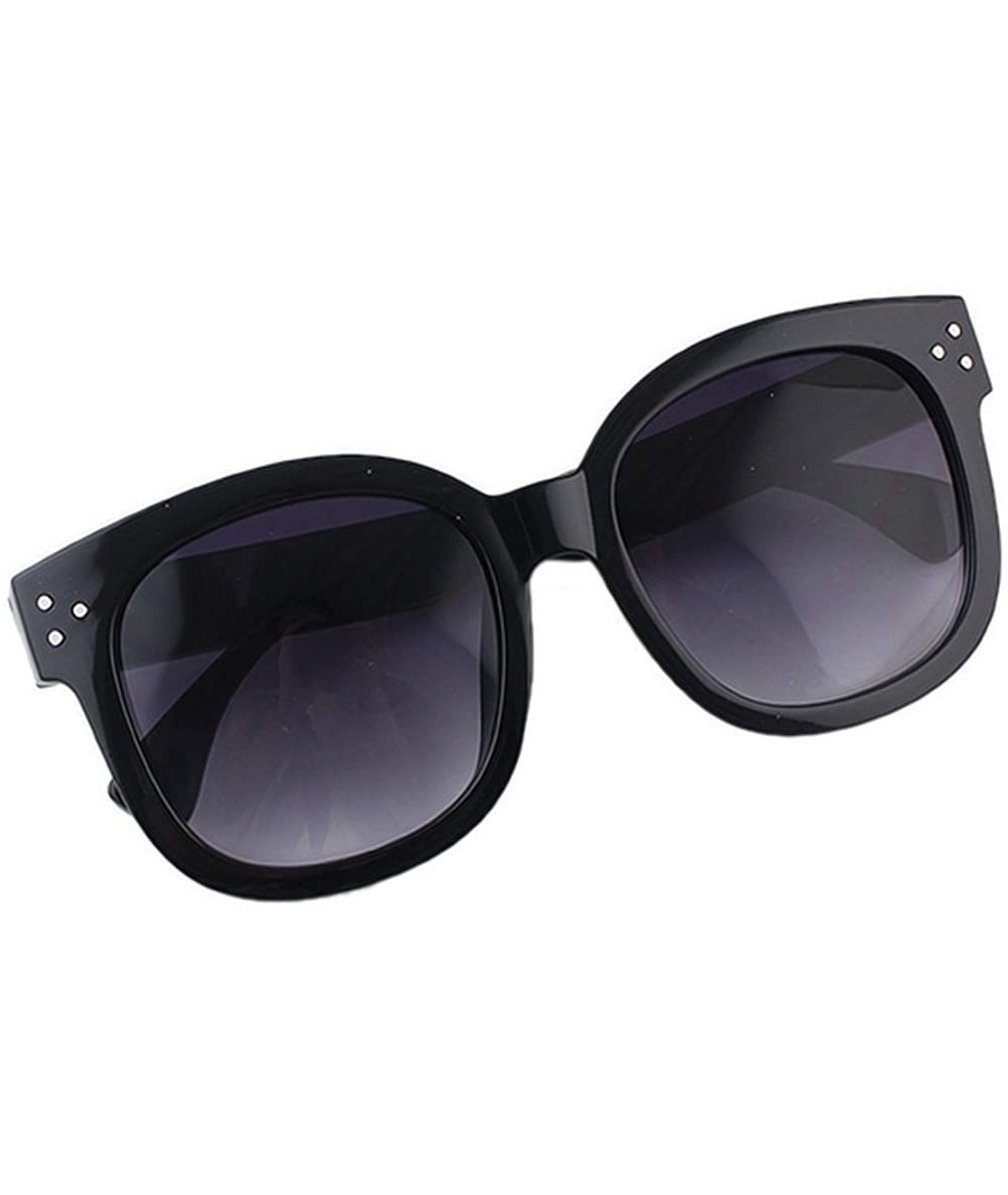 Square Trendy Colored Square Plastic Sunglasses with Sunglasses Cases - Black - CR12GD3G5O9 $7.88